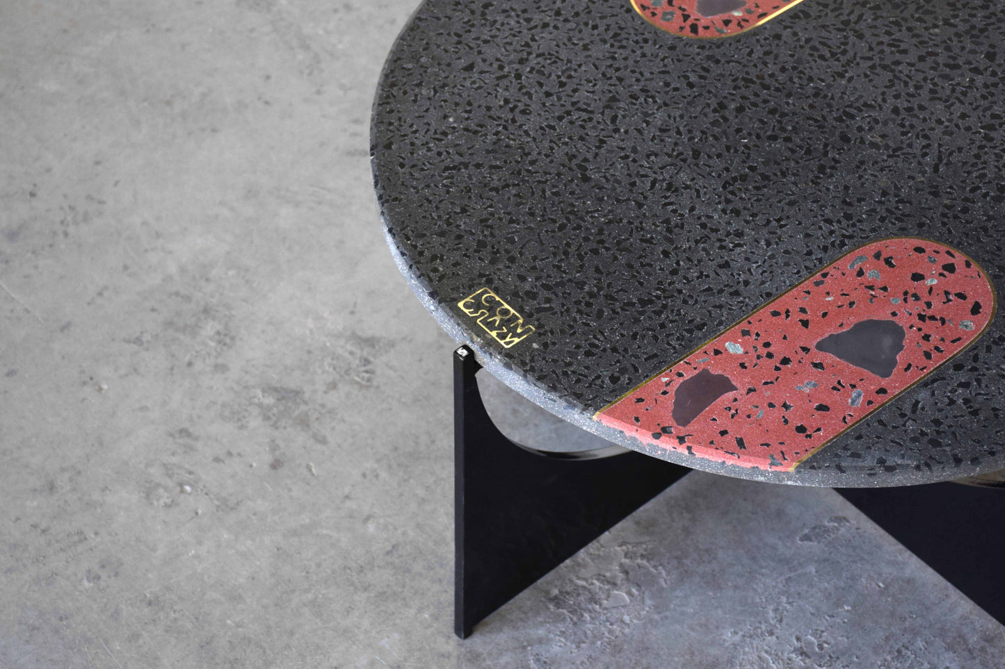 Anthracite - red concrete intarsia terrazzo table 60cm