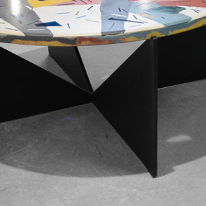 Hatszínű beton terrazzo dohányzó asztal, muránoi üveggel 80cm