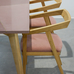Colored concrete dining table with brass inlays, on solid oak legs, for 6 people, 160 x 90 cm | No. 0015